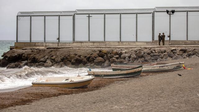 La frontière entre le Maroc et l'enclave de Ceuta retrouve le calme [Keystone - Brais Lorenzo]