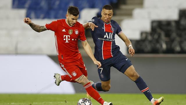 le Paris SG rejoint les demi-finales malgré sa défaite 1-0 face au Bayern. [EPA/IAN LANGSDON]