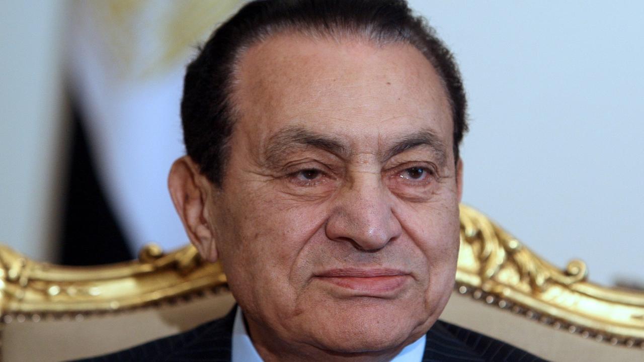 Toujours 400 millions de francs d'Hosni Moubarak séquestrés en Suisse. [Keystone - Khaled Elfiqi]