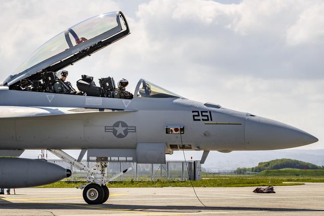 Un F-A-18 Super Hornet fighter jet de Boeing après un test d'évaluation sur la base militaire de Payerne, le 30 avril 2019. [Keystone - Valentin Flauraud]