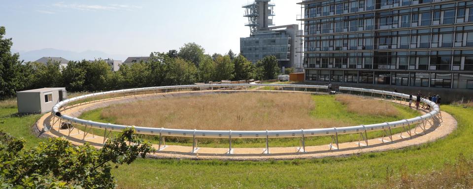 Le mini Hyperloop de l'EPFL.
IMG avec CP EPFL.
Murielle Gerber
EPFL [EPFL - Murielle Gerber]