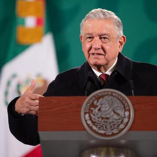 Le président mexicain López Obrador avait alors exprimé sa rancoeur contre l’enquête antidrogues américaine. [Mexico presidency/Keystone]