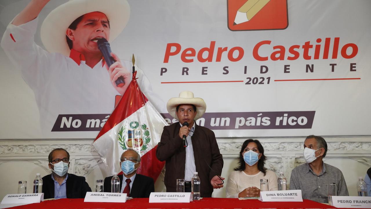 Pedro Castillo en tête de l'élection présidentielle au Pérou. [Keystone - EPA/Paolo Aguilar]