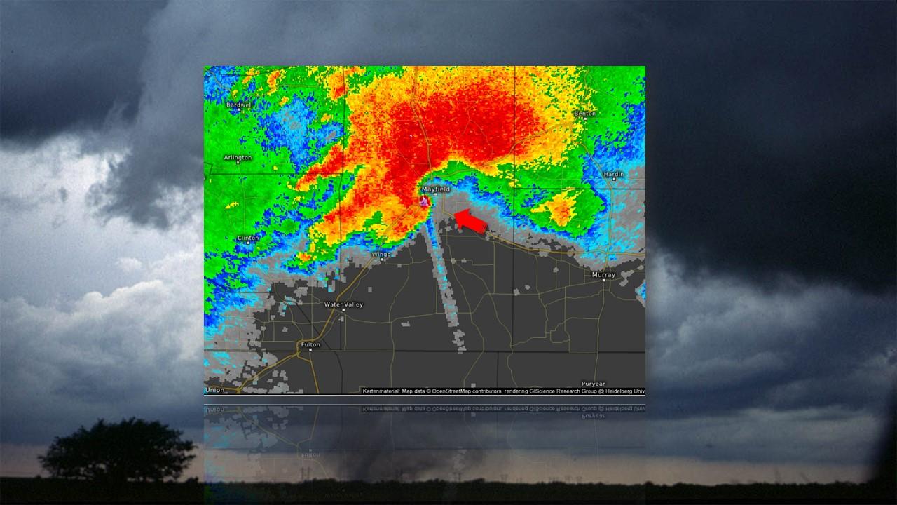 Image radar de Mayfield le 10 décembre 2021 à 21h30 locales [Weatherus.com/wikipedia]