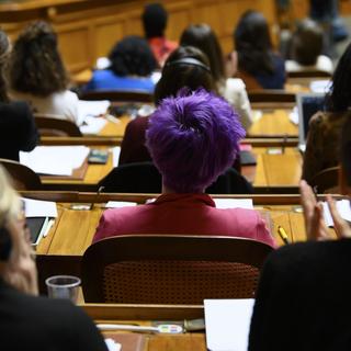 Des participantes à la session des femmes, le 30 octobre 2021 dans la salle du Conseil national à Berne.