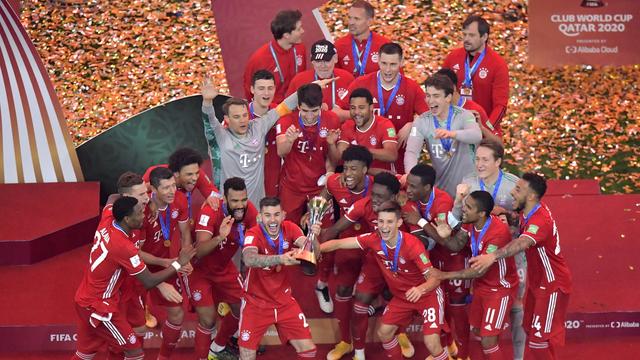 Le Bayern soulève le trophée après avoir battu les Mexicains de Tigres en finale de l'édition 2021 au Qatar. [Noushad Thekkayil]