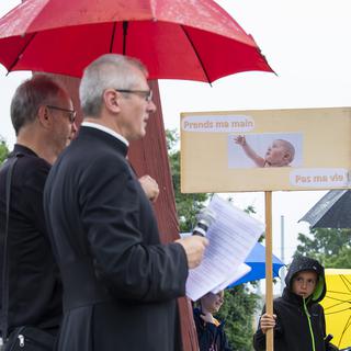 Deux initiatives veulent faire baisser le nombre d'avortements en Suisse. [Keystone - Martial Trezzini]