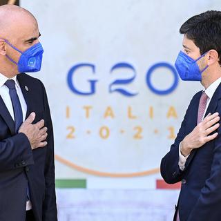 Les ministres de la Santé suisse Alain Berset et italien Roberto Speranza, lors du G20 sur la pandémie de Covid à Rome, le 5 septembre 2021. [EPA/Keystone - Riccardo Antimiani]