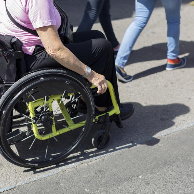 En Valais, plus de 50'000 personnes sont en situation de handicap. [Keystone - Gaëtan Bally]