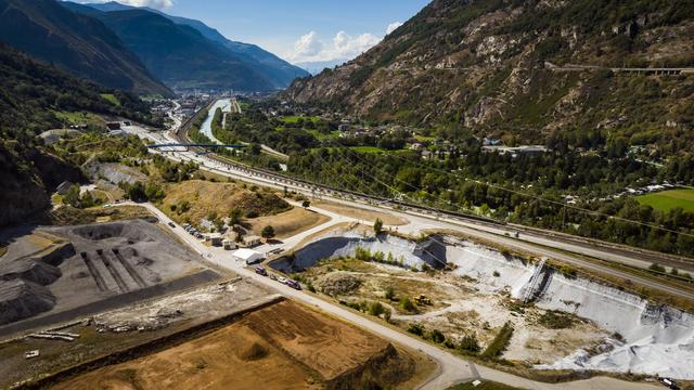 De la benzidine a été découverte à Viège dans les eaux souterraines à proximité de la décharge de Gamsenried. [Keystone - Valentin Flauraud]