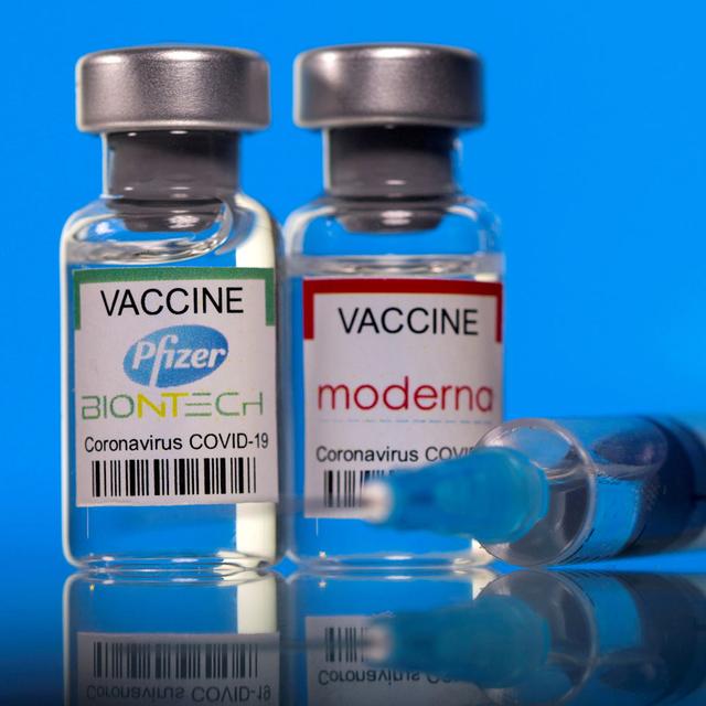 Pfizer et Moderna augmentent le prix des vaccins en Europe. [Reuters - Dado Ruvic]