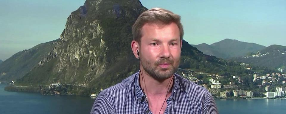 Cédric Guillod, vigneron-encaveur à Praz-Vully (FR), membre du comité de Bio Suisse. [RTS]