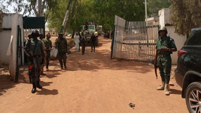 Les attaques d'écoles sont fréquentes au Nigeria, comme ici à Mandao (Etat de Kaduna) en mars 2021. [AFP - Bosan Yakusak]