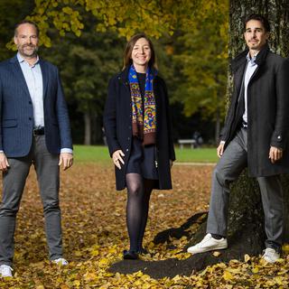 Les candidats Verts à Lausanne Daniel Dubas, Natacha Litzistorf et Xavier Company. [Keystone - Jean-Christophe Bott]