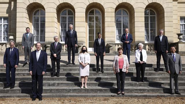 Les ministres des finances du G7 sont réunis en présentiel en juin 2021. [Pool Photo via AP/Keystone - Henry Nicholls]