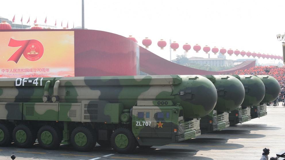Les puissances atomiques modernisent et étendent leurs arsenaux nucléaires, selon un rapport. [AFP - Luo Xiaoguang]