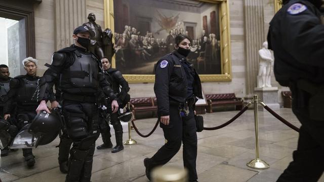 La police du Capitole a repris le contrôle des lieux. [Keystone - AP Photo/J. Scott Applewhite]