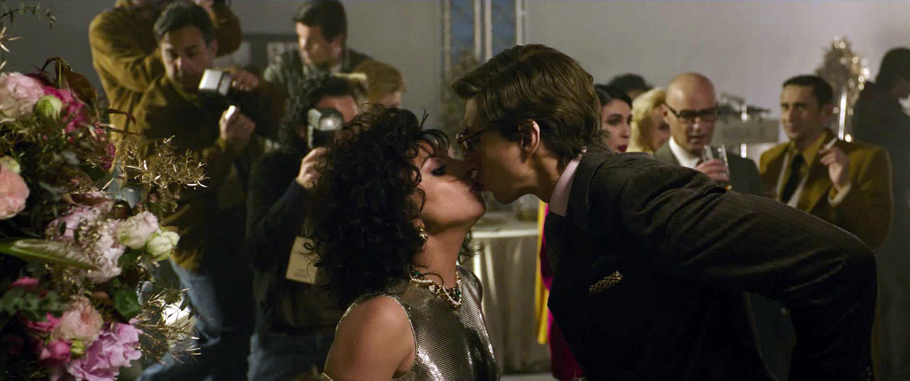Patrizia Reggiani et Maurizio Gucci interprétés par Lady Gaga et Adam Driver dans "House of Gucci". [Metro-Goldwyn-Mayer (MGM) - Scot / Collection ChristopheL via AFP]
