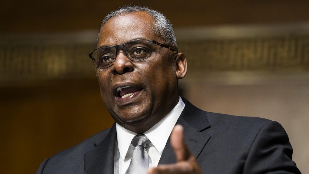 L'ex-général afro-américain Lloyd Austin prend la tête du Pentagone. [AFP - Jim Lo Scalzo]