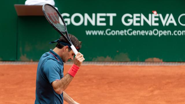Roger Federer s'est incliné après 1h54 de jeu face à l'Espagnol Pablo Andujar. [Pascal Muller]