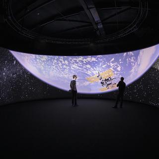 Visiter l’Univers en 3D, c'est possible à l'EPFL.
Hadrien Gurnel/2021 eM+
EPFL [Hadrien Gurnel/2021 eM+]