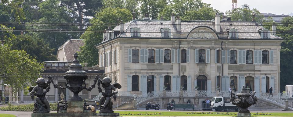 La villa La Grange, dans le quartier des Eaux-Vives à Genève. [Keystone - Martial Trezzini]