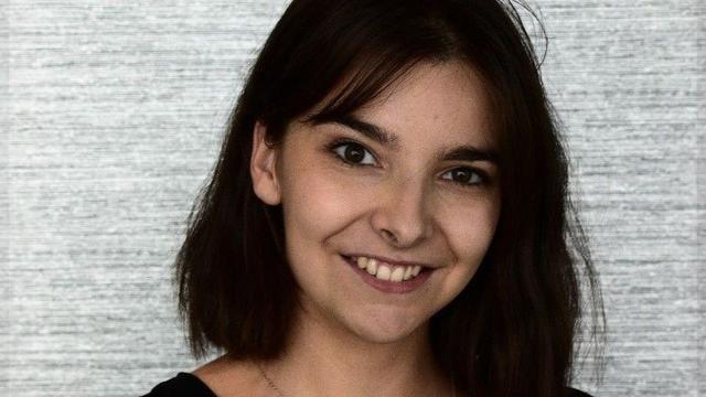 Ainhoa Ibarrola, stagiaire journaliste à la RTS, remporte l'édition 2021 de la Bourse Payot. [RTS]