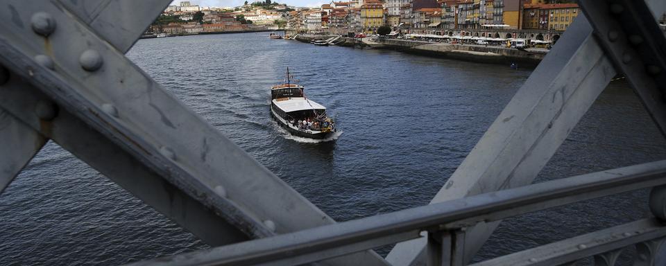 Le Portugal autorise des voyages touristiques. [Keystone - AP Photo/Paulo Duarte]