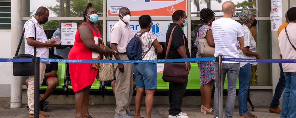 Centre de vaccination à Pointe-à-Pitre en Guadeloupe, 30.07.2021. [AFP - Yannick Mondelo]