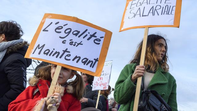 Un tiers seulement des recours en matière d'égalité sont admis par le Tribunal fédéral. [KEYSTONE - Martial Trezzini]