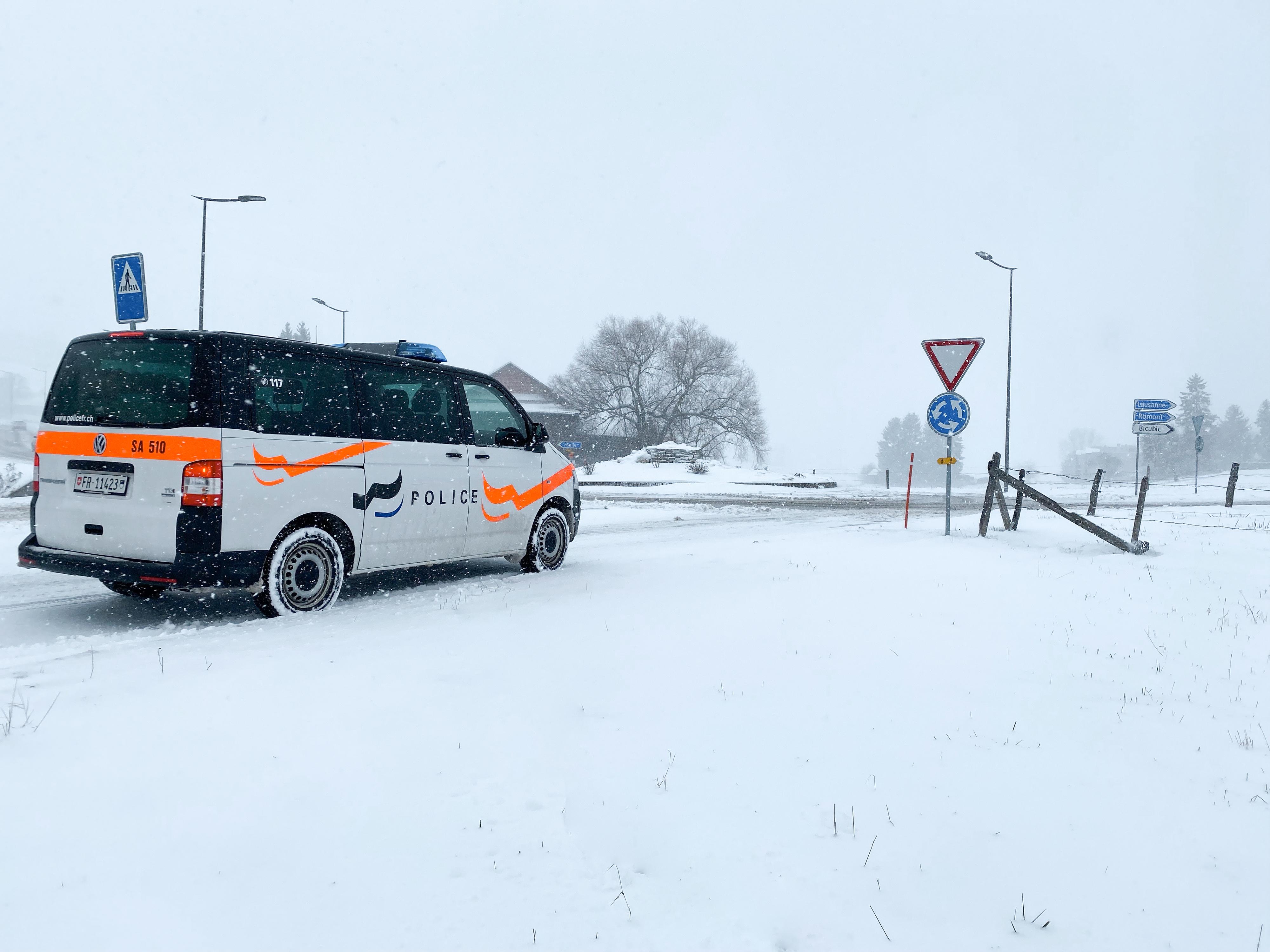 La neige provoque plusieurs accidents dans le canton de Fribourg. [Police cantonale Fribourg]