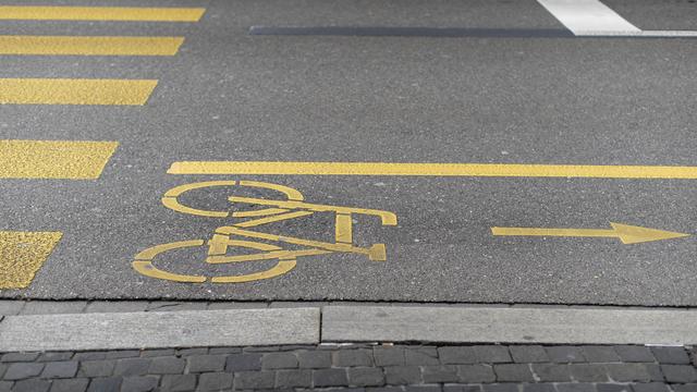 Une piste cyclable à Zurich. [Keystone - Gaetan Bally]