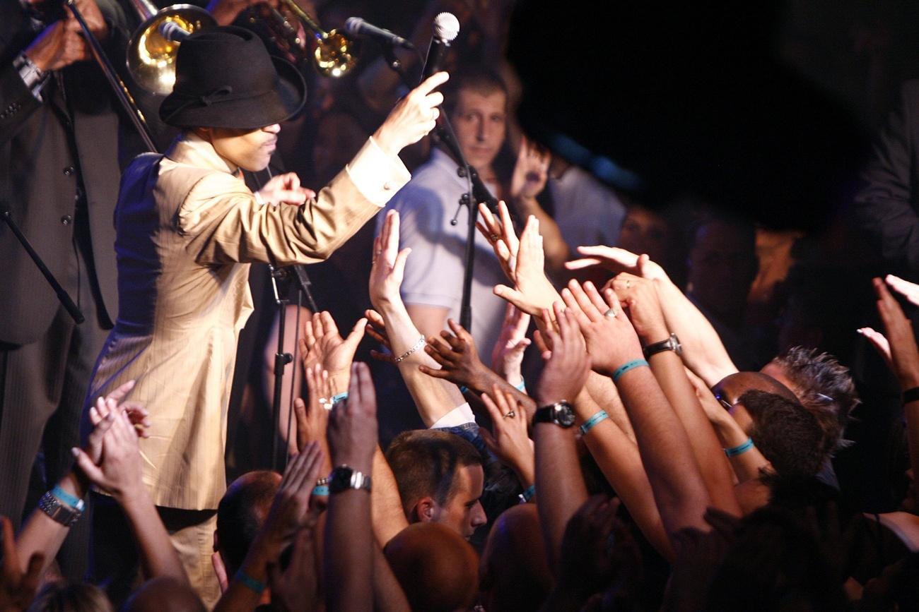 Prince lors de la jam session au Jazz Café de Montreux en 2007.LAURENT GILLIERONKEYSTONE [KEYSTONE - LAURENT GILLIERON]