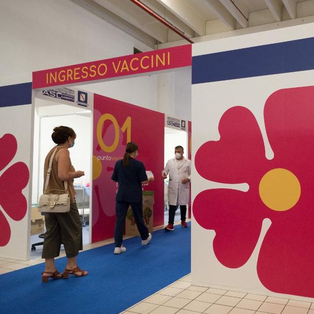 L'extension du pass sanitaire en Italie dope les rendez-vous de vaccination. [AFP - Eliano Imperato]