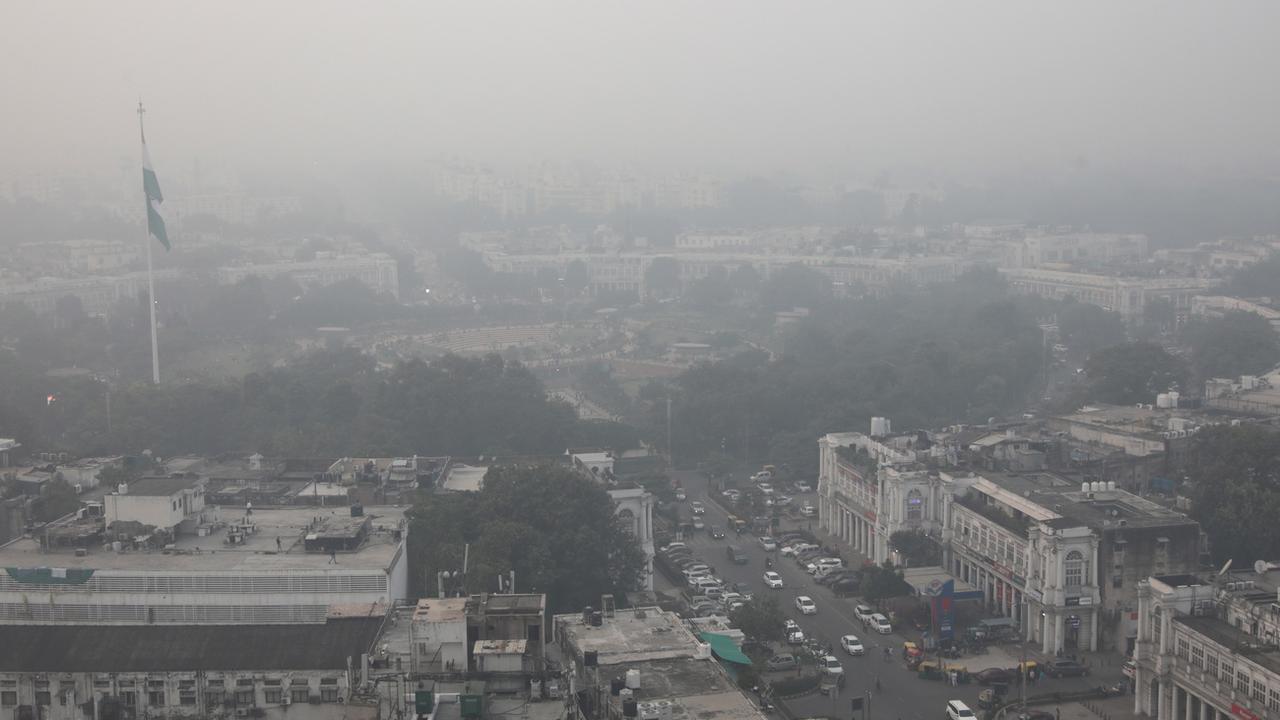 Un nuage de pollution sur New Delhi. [Keystone - EPA/Rajat Gupta]