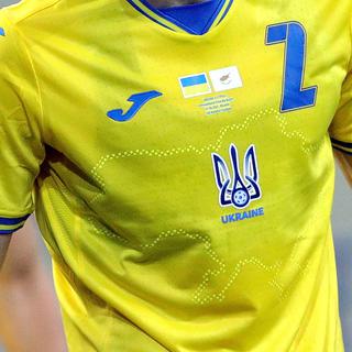L'UEFA a validé la carte de l'Ukraine sur le maillot comme n'étant pas un symbole politique. [Sergey Kozlov]