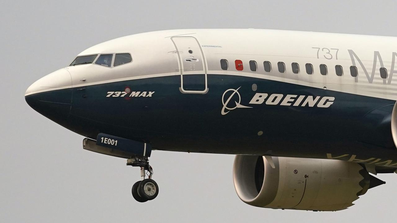 Le Boeing 737 MAX devrait être autorisé à retrouver le ciel européen à partir de "la semaine prochaine". [Keystone - AP Photo/Elaine Thompson, File]