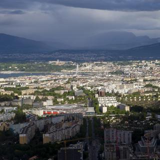 Une vue aérienne Genève et sa région, le 19 mai 2021. [Keystone - Salvatore Di Nolfi]