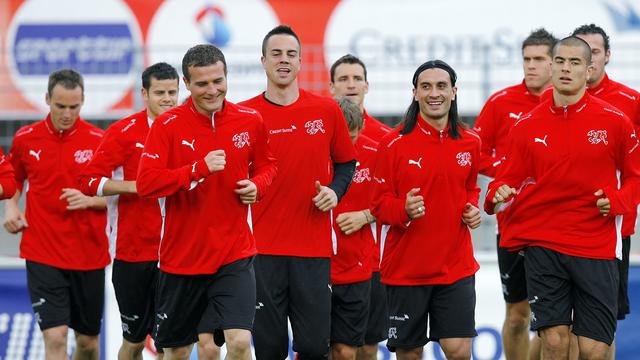 L'équipe suisse de football à l'entraînement avant l'Euro de 2016. [Keystone]