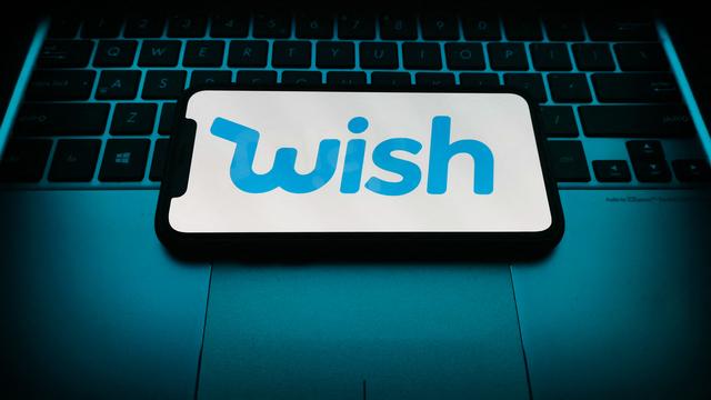 Les services français de la répression des fraudes ont demandé le déréférencement de la plateforme de vente en ligne Wish, une mesure rare prise en raison de la présence de produits non-conformes et dangereux, a indiqué mercredi le ministère de l'Economie dans un communiqué. [NURPHOTO VIA AFP - JAKUB PORZYCKI]