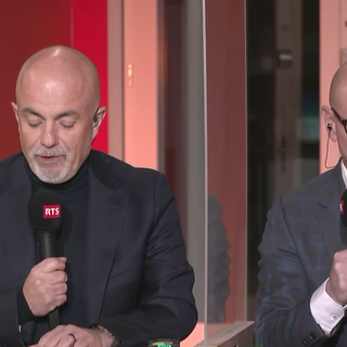 Les présentateurs Mehmet Gultas et Fabrice Godiano. [RTS - RTS]