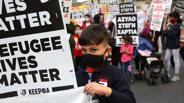 Les manifestants ont défilé à l'occasion de la Journée contre le racisme. [EPA/Keystone - Orestis Panagiotou]