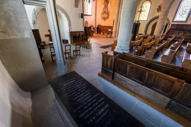 Le tombeau de la Reine Berthe à l'Abbatiale de Payerne. [KEYSTONE - Jean-Christophe Bott]