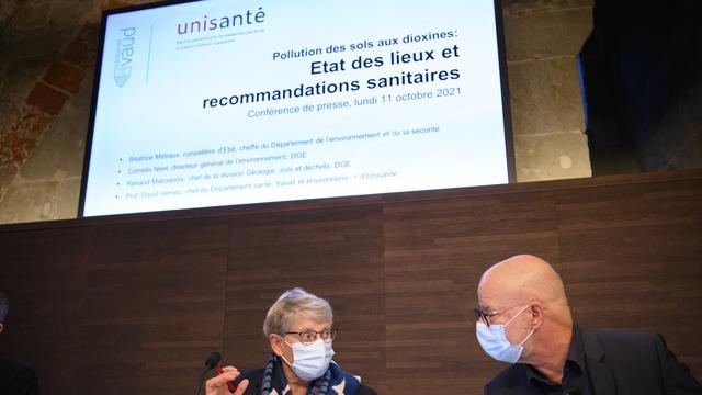 Découverte en début d'année, la pollution des sols aux dioxines concerne une bonne partie de Lausanne, du centre-ville à Sauvabelin. Dans les deux zones les plus touchées, le canton recommande de ne plus consommer les oeufs et les cucurbitacées produits sur place. [KEYSTONE - LAURENT GILLIERON]