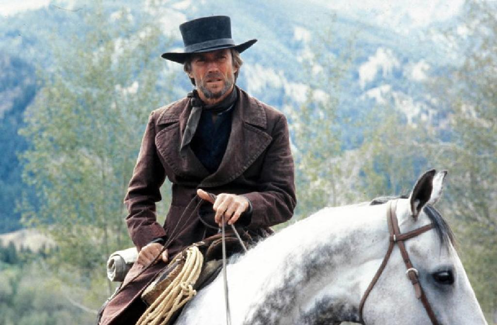 "Pale Rider, le cavalier solitaire" sorti en 1985. [Archives du 7eme Art / Photo12 via AFP]