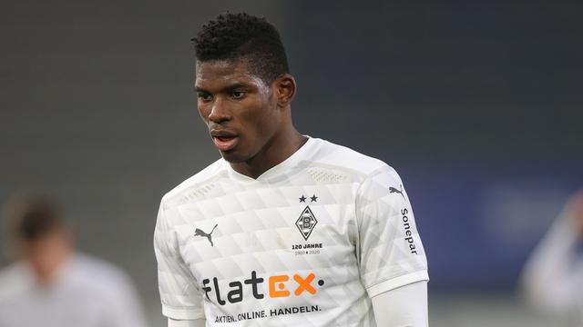 L'attaquant suisse du Borussia Mönchengladbach Breel Embolo est amendé par son club pour n'avoir pas respecté les consignes sanitaires. [EPA/FRIEDEMANN VOGEL]