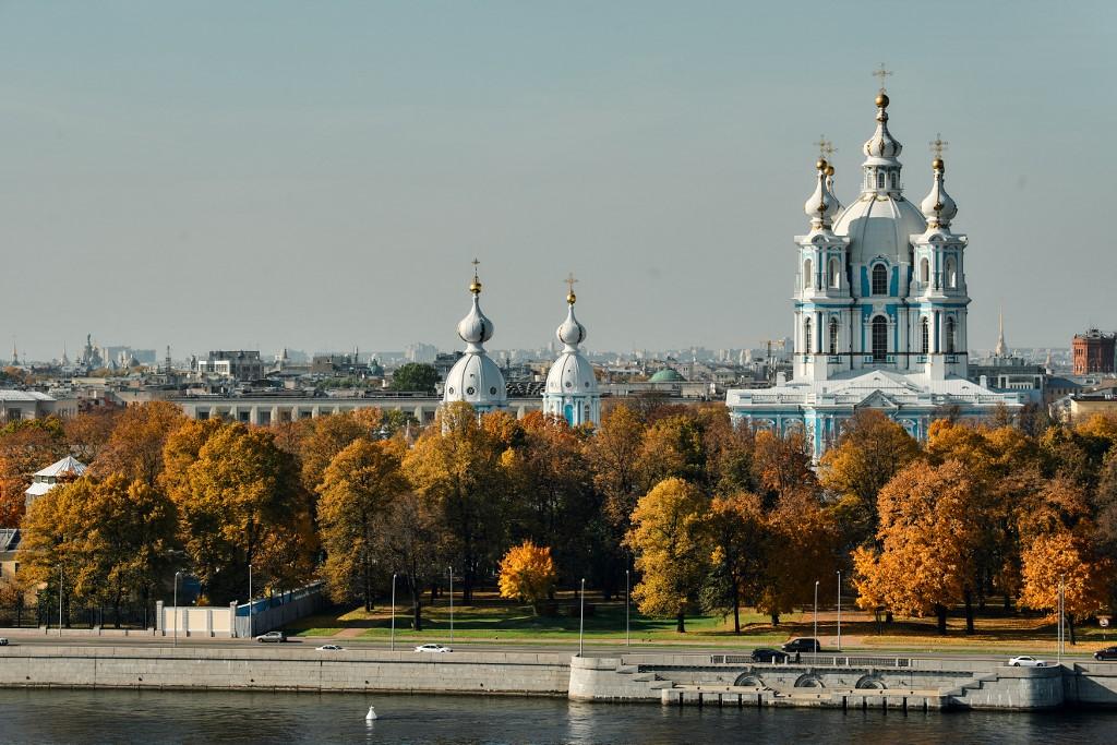 Une vue sur la cathédrale Smolny, à Saint-Pétersbourg, en Russie. [AFP - Alexei Danichev / Sputnik]