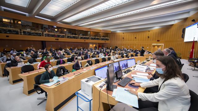 Le Grand Conseil genevois a adopté vendredi la réforme du cycle d'orientation. [KEYSTONE - Martial Trezzini]