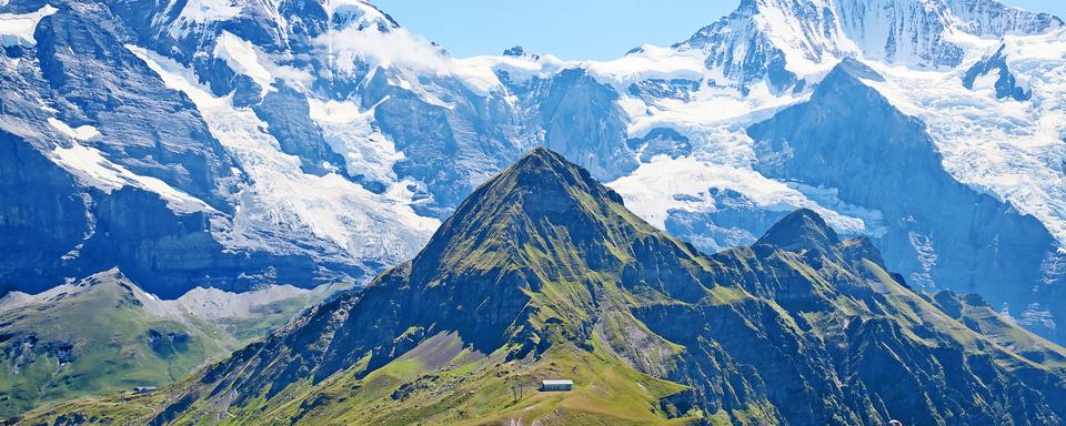 Le pergélisol se réchauffe encore dans les Alpes suisses. [depositphotos - swisshippo]