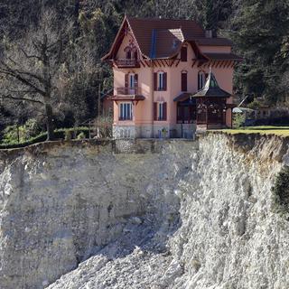 Glissement de terrain dans la commune de Saint-Martin-Vesubie (Alpes-Maritimes). [AFP - Valery Hache]